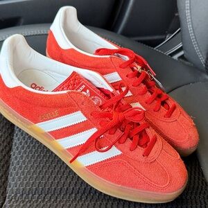 Gazelle Indoor Shoes